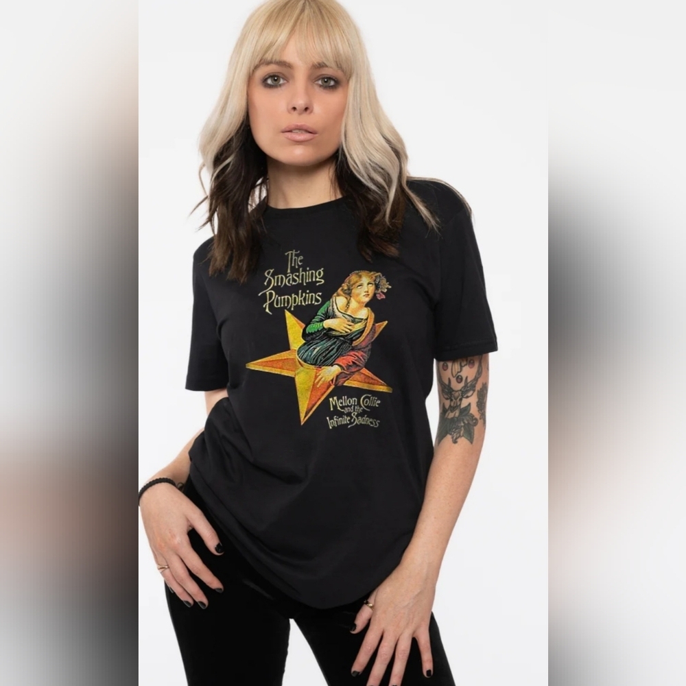 #1631 Black Smashing Pumpkins Graphic T-Shirt Sz.m